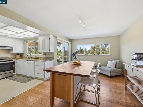 92 Gaywood Pl, Moraga CA 94556