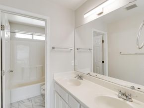 592 Ross Cir, Martinez CA 94553