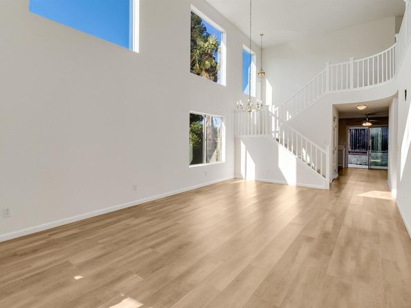 592 Ross Cir, Martinez CA 94553