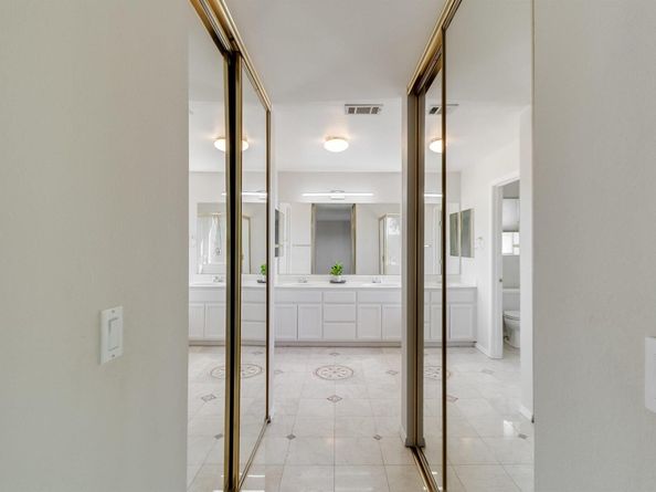 592 Ross Cir, Martinez CA 94553