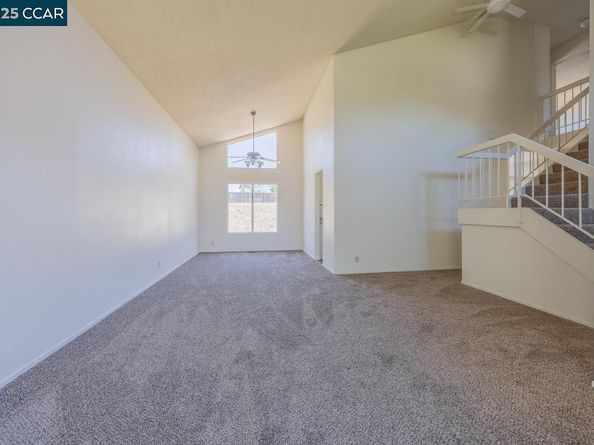 157 Eagle Ct, Hercules CA 94547