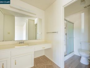 157 Eagle Ct, Hercules CA 94547