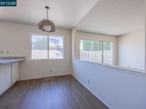 157 Eagle Ct, Hercules CA 94547
