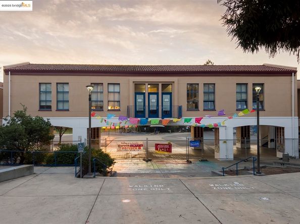 1730 San Lorenzo, Berkeley CA 94707