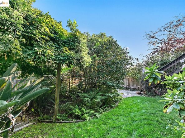 1730 San Lorenzo, Berkeley CA 94707