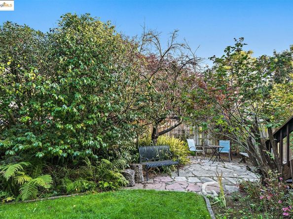 1730 San Lorenzo, Berkeley CA 94707