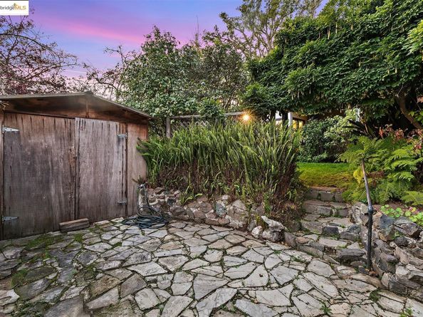 1730 San Lorenzo, Berkeley CA 94707