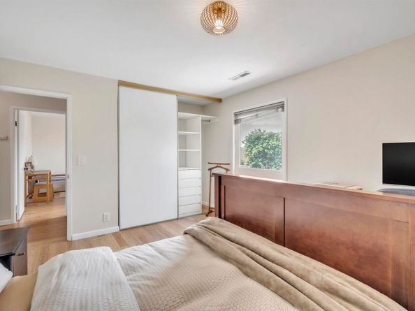 2380 Cabrillo Dr, Hayward CA 94545
