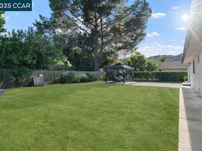 2358 Wright Ave, Pinole CA 94564