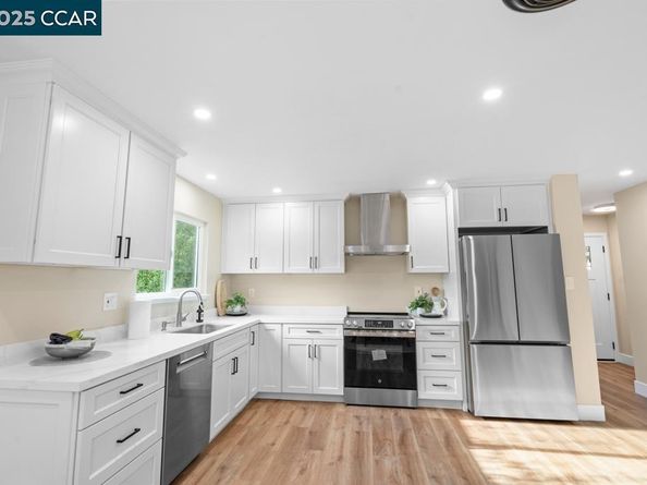 2358 Wright Ave, Pinole CA 94564