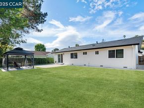 2358 Wright Ave, Pinole CA 94564