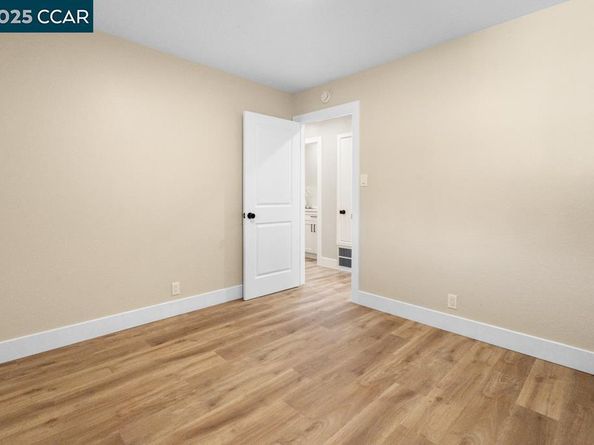 2358 Wright Ave, Pinole CA 94564