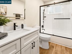 2358 Wright Ave, Pinole CA 94564