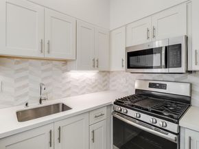 410 Webster St 1, Oakland CA 94607