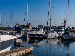 410 Webster St 1, Oakland CA 94607