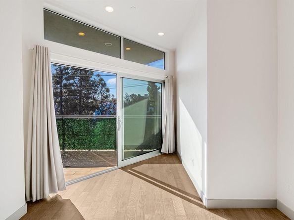 410 Webster St 1, Oakland CA 94607