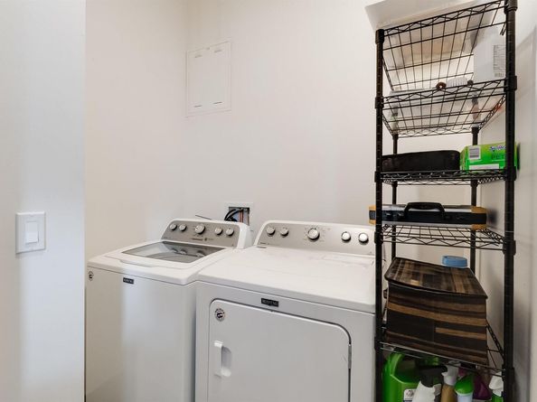 410 Webster St 1, Oakland CA 94607