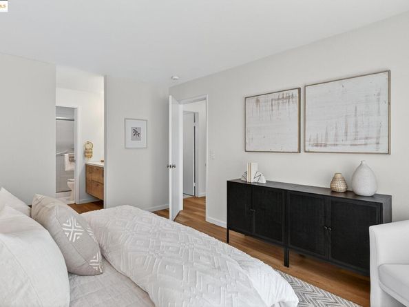 5335 Broadway Ter 301, Oakland CA 94618