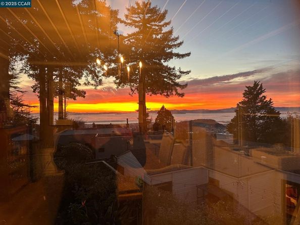 680 Grizzly Peak Blvd, Berkeley CA 94708