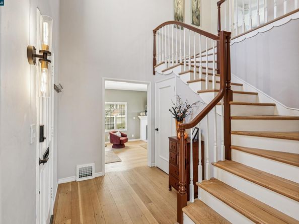 680 Grizzly Peak Blvd, Berkeley CA 94708