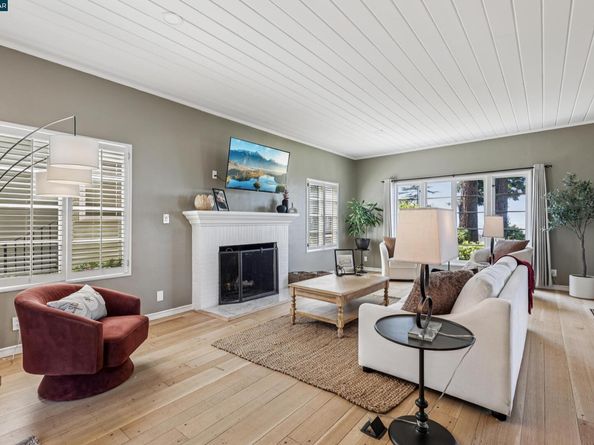 680 Grizzly Peak Blvd, Berkeley CA 94708