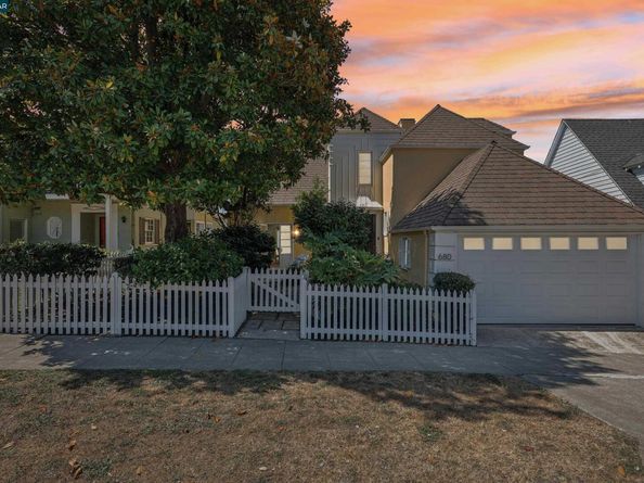 680 Grizzly Peak Blvd, Berkeley CA 94708