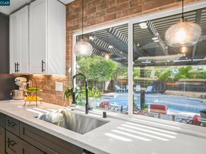 942 Cheyenne Dr, Walnut Creek CA 94598