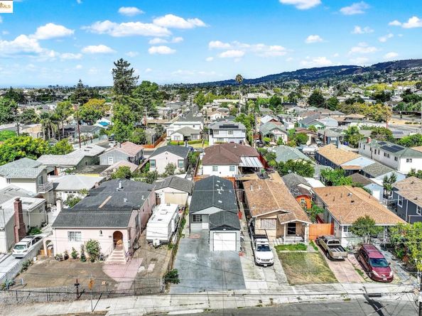 2125 102nd Ave, Oakland CA 94603