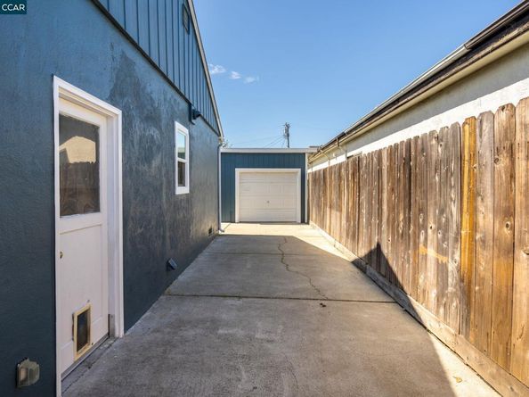 15009 Kesterson St, San Leandro CA 94579