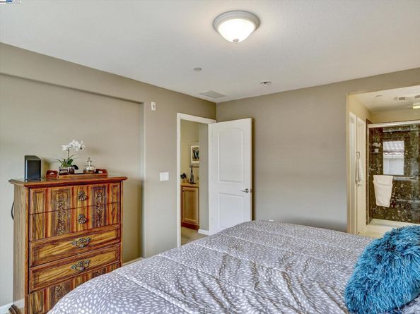 152 Heligan Ln 3, Livermore CA 94551