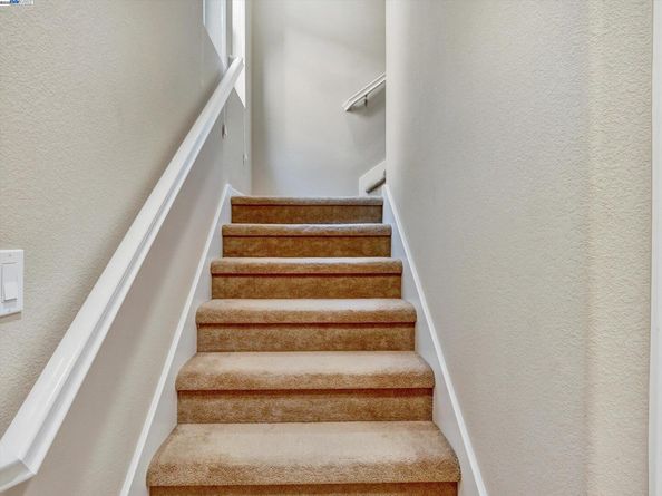 152 Heligan Ln 3, Livermore CA 94551