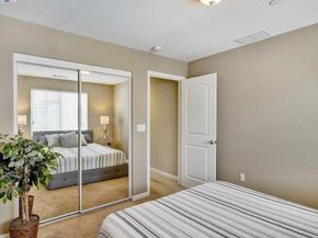 152 Heligan Ln 3, Livermore CA 94551