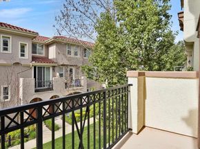 152 Heligan Ln 3, Livermore CA 94551