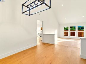 11 Paddock Ct, Pleasant Hill CA 94523