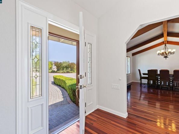 70 Sherburne Hills, Danville CA 94526