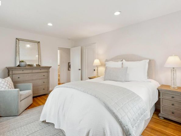 906 Glendome Cir, Oakland CA 94602