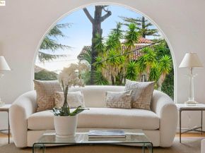 906 Glendome Cir, Oakland CA 94602