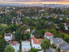 906 Glendome Cir, Oakland CA 94602