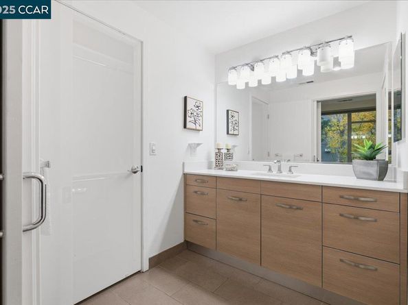 555 Ygnacio Valley Rd 204, Walnut Creek CA 94596