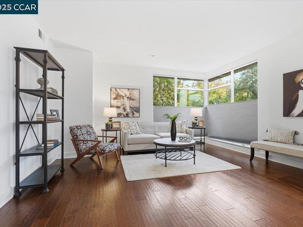 555 Ygnacio Valley Rd 204, Walnut Creek CA 94596