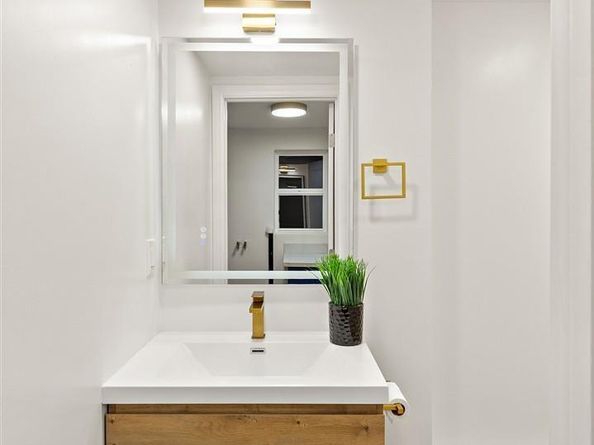 941 San Jose St, San Leandro CA 94577