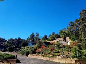 4900 John Muir Rd, Martinez CA 94553