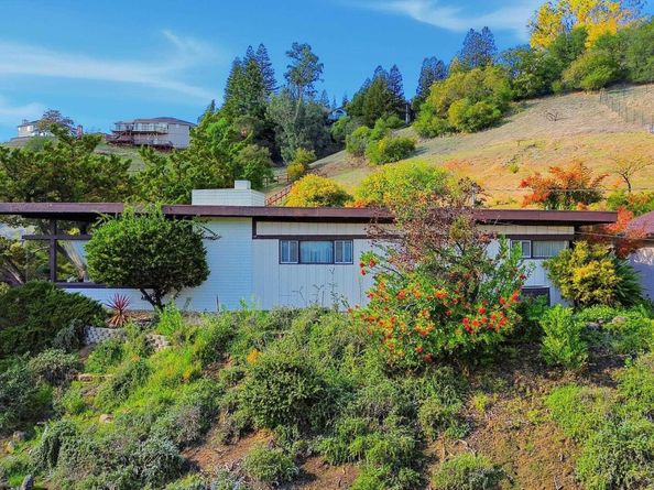 4900 John Muir Rd, Martinez CA 94553