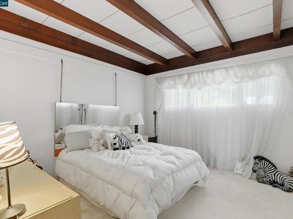 4900 John Muir Rd, Martinez CA 94553