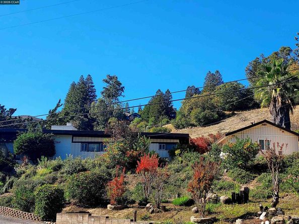 4900 John Muir Rd, Martinez CA 94553