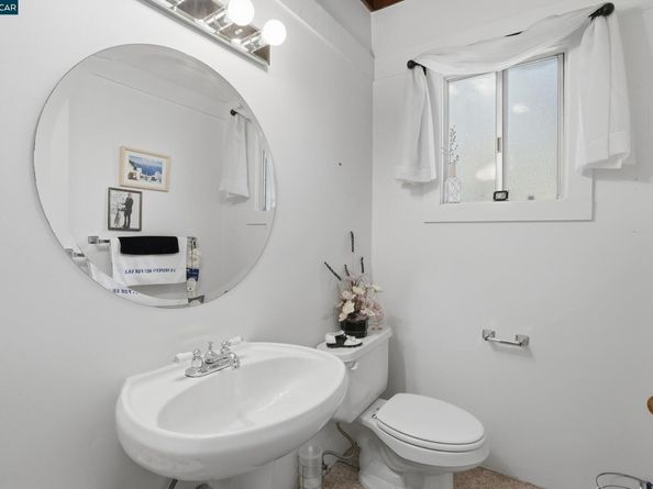 4900 John Muir Rd, Martinez CA 94553