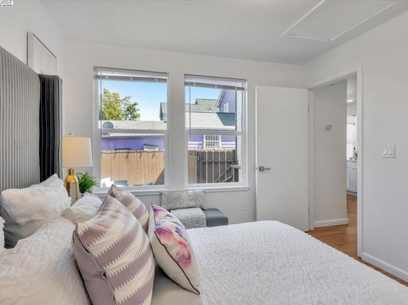 10468 West Court, Oakland CA 94603