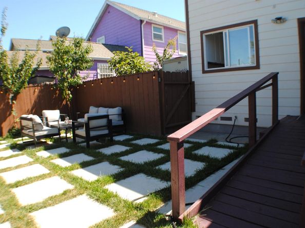 10468 West Court, Oakland CA 94603