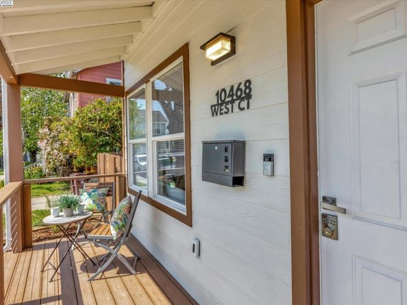 10468 West Court, Oakland CA 94603