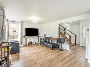 10468 West Court, Oakland CA 94603